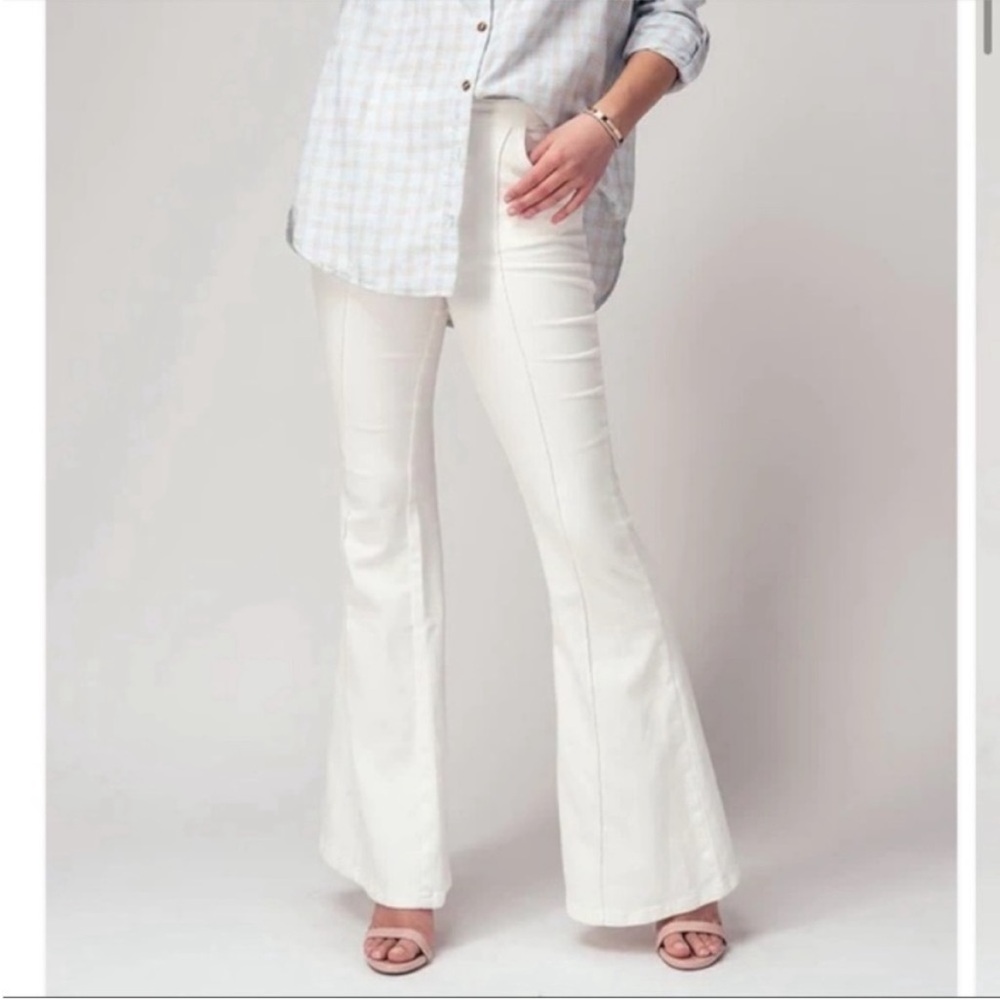 Guess By Marciano Fit N Flare Wide Leg White Pants